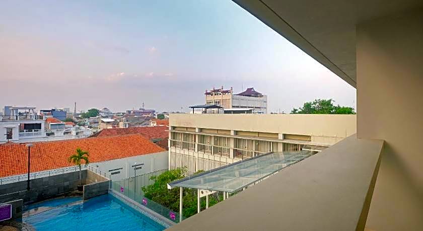 Quest Hotel Simpang Lima - Semarang by ASTON