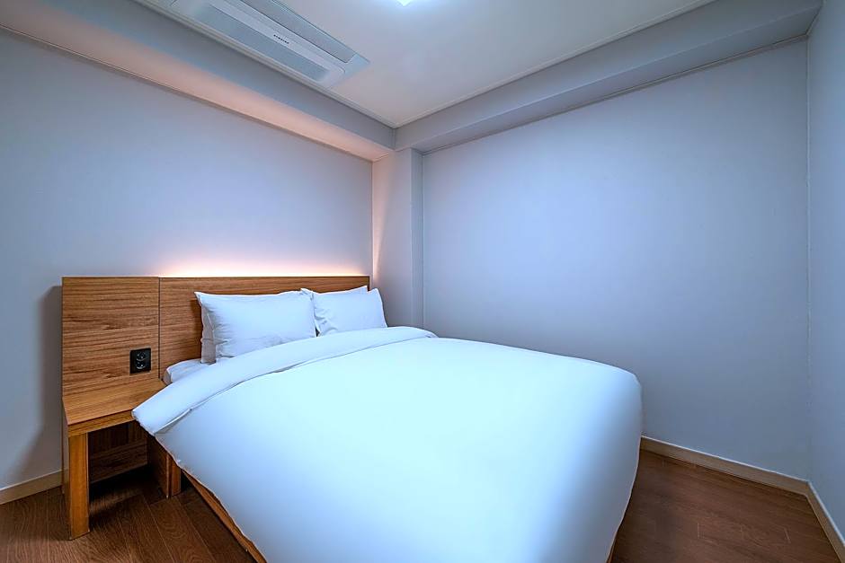 Chungchoho Best Hotel