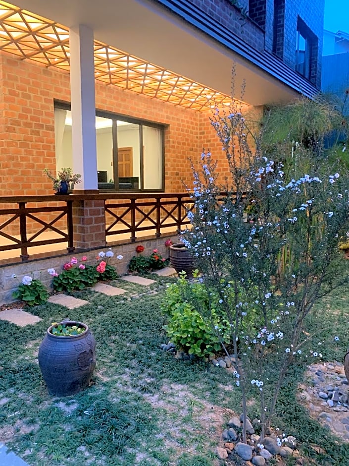 Hoang Loc Villa Hotel