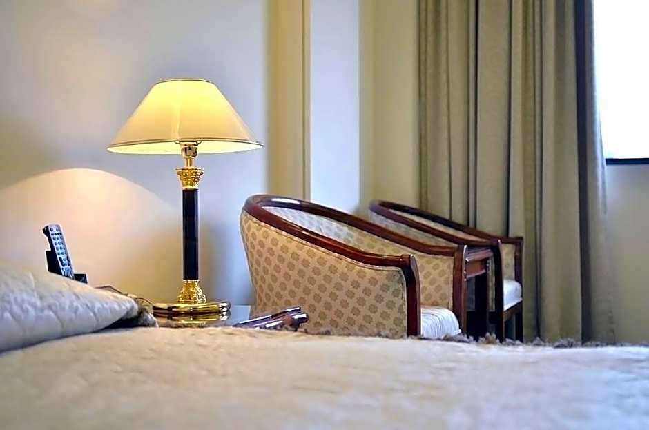 Kings Paradise Hotel