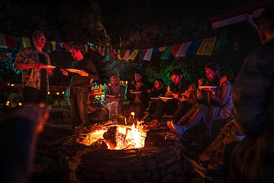 Ora Retreat