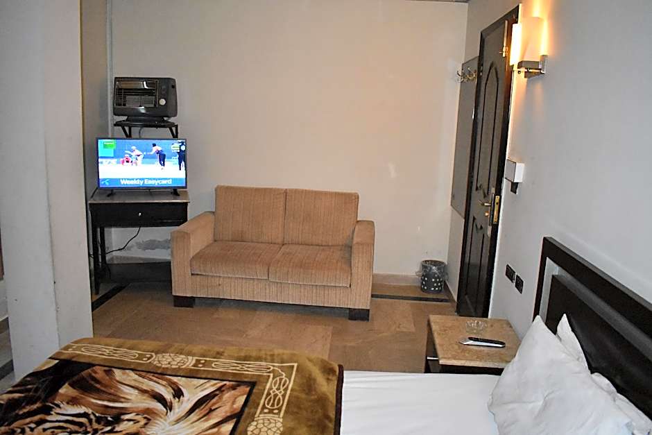 Gillanis Hotel Murree – Murree, IN