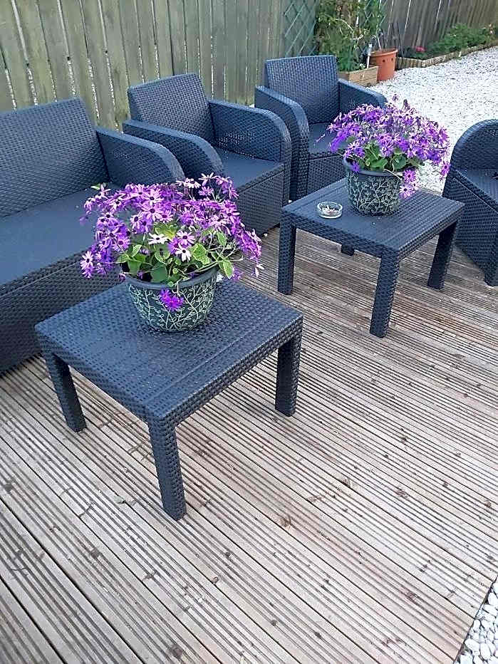 The Vale Apart Hotel