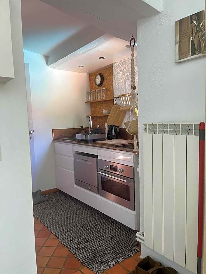 Agréable maison de 65 m2 avec grande piscine