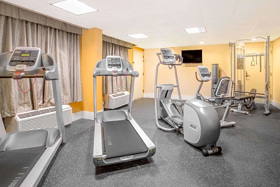 Days Inn by Wyndham Dothan