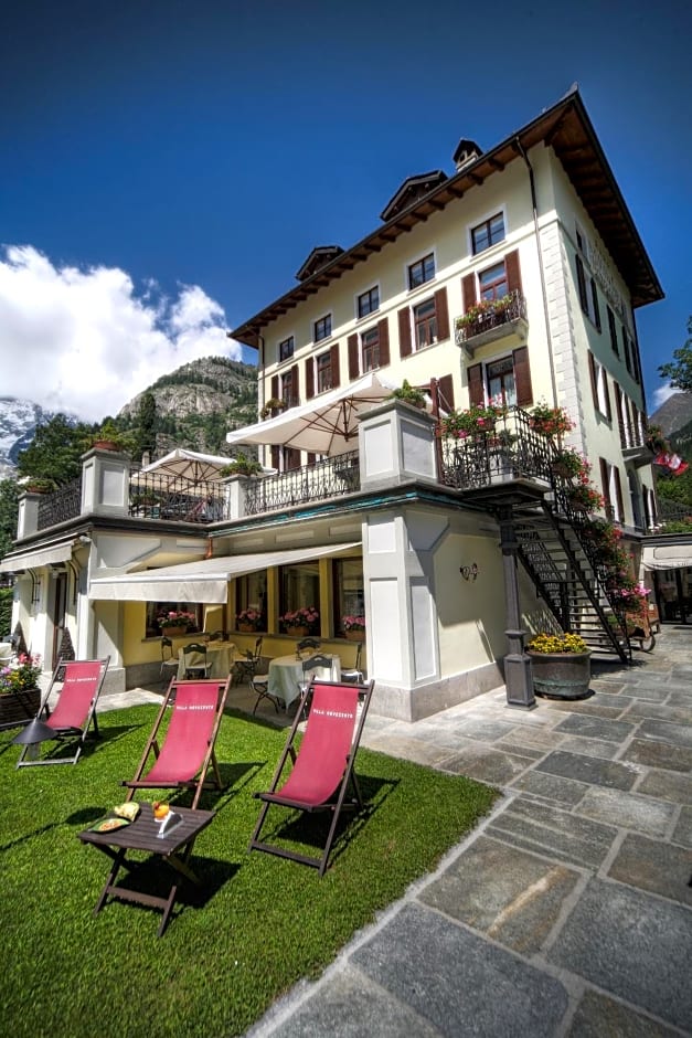 Villa Novecento Romantic Hotel