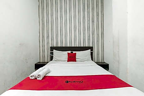 RedDoorz near UIN Sumatera Utara Medan