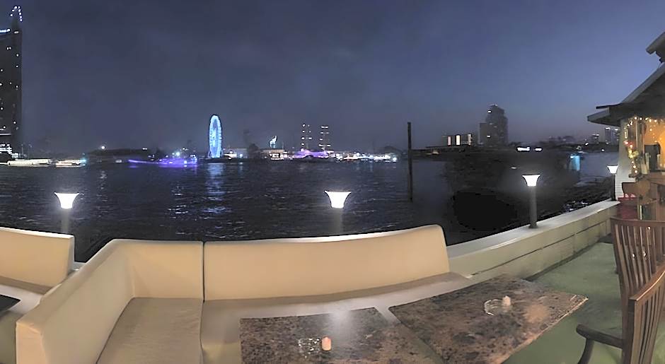 Anandpura Riverside Hotel