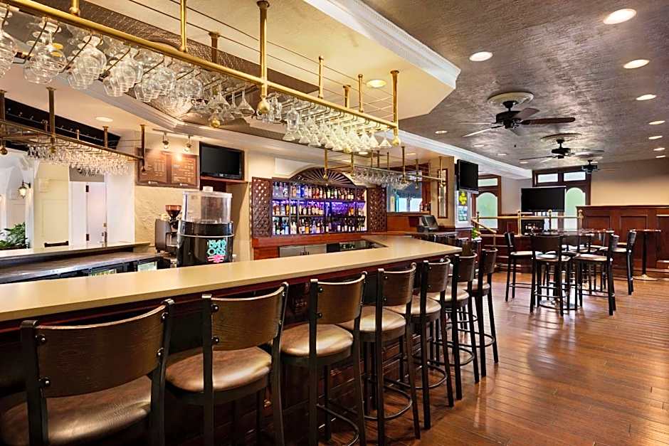 Embassy Suites By Hilton Hotel Dallas - Dfw Intl Airport South