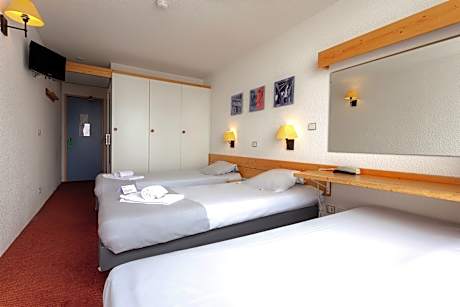 Standard Room with view 3 adults