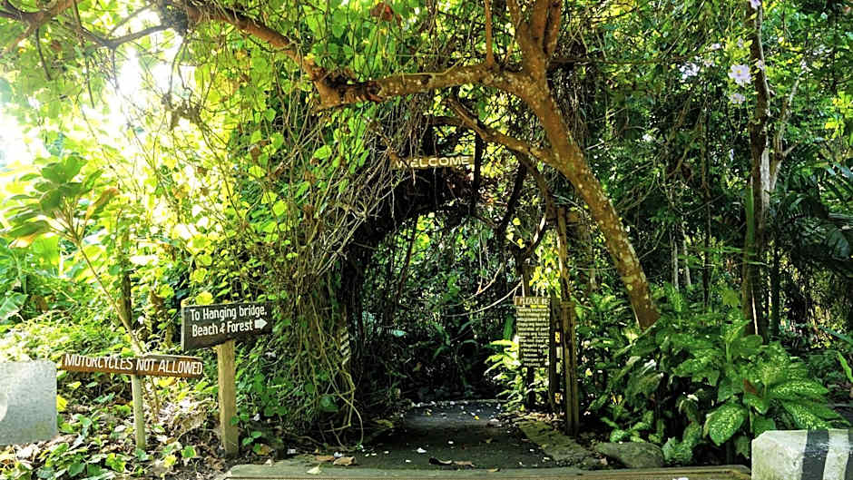 Mirisbiris Garden and Nature Center