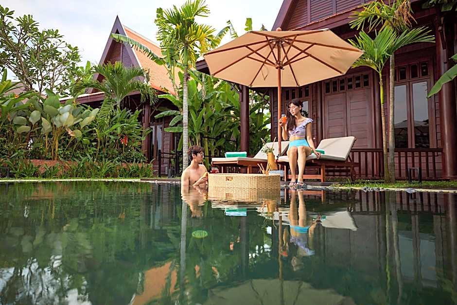 Angkor Green Garden by Dara