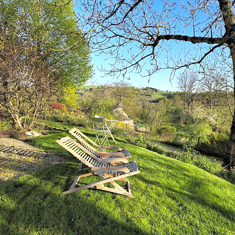 Le Mas de Rigoulac 5 Chambres d'hotes & SPA sur réservation table d hôtes sauf les mercredis et les dimanches