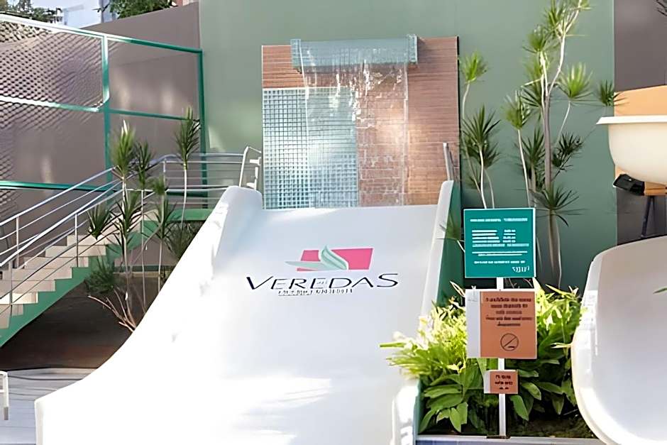 Apto com 3 Suítes, linda vista e ótima área de lazer - até 10 pessoas