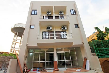 Krishna Cottage, Vrindavan