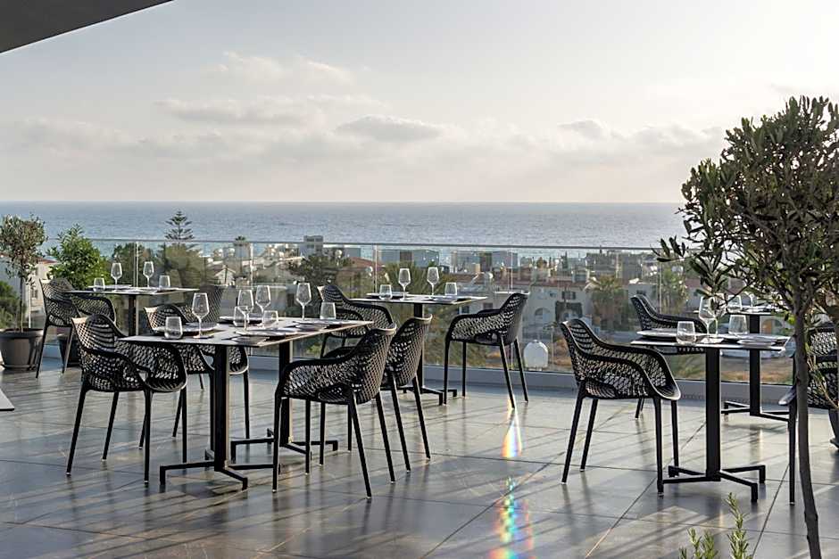 Kefalos Damon Hotel Apartments