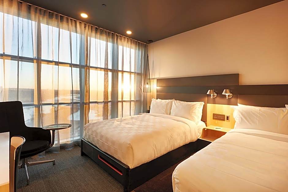 Alt Hotel Calgary East Village