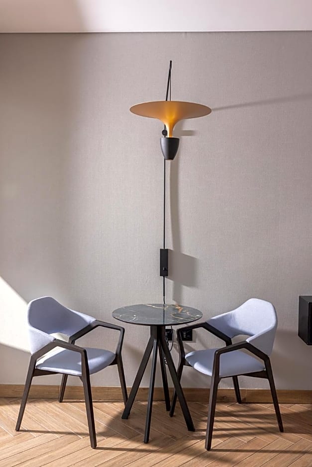 Almond Hotel - Adults only