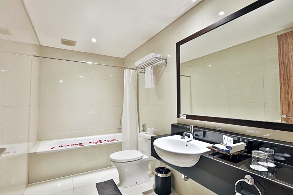 Best Western Kindai Hotel