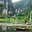Tam Coc Panorama Hotel Restaurant and Vegan 