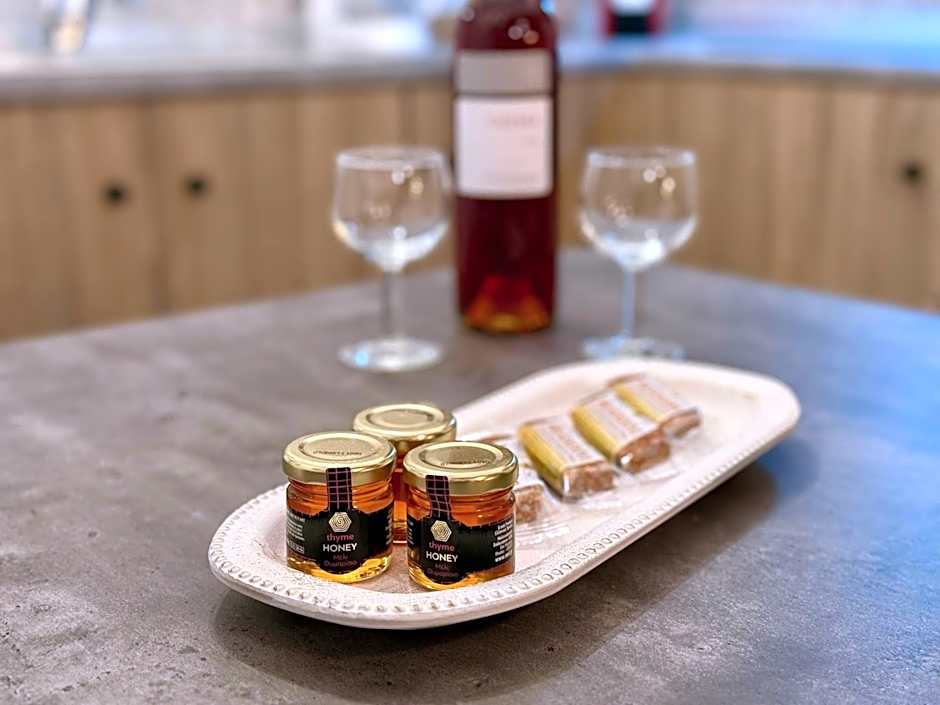 Peter's Place Studios & Suites