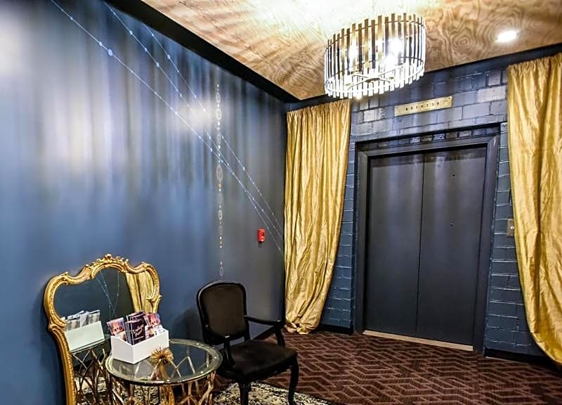 Indigo Pass Boutique Hotel