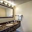 Clarion Inn & Suites Central Clearwater Beach