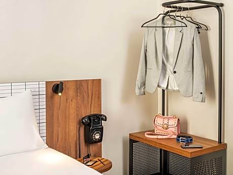 Two non-connected Double Room