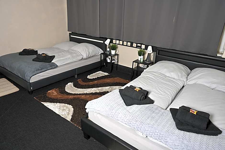 Pott Hostel - Essen Steele