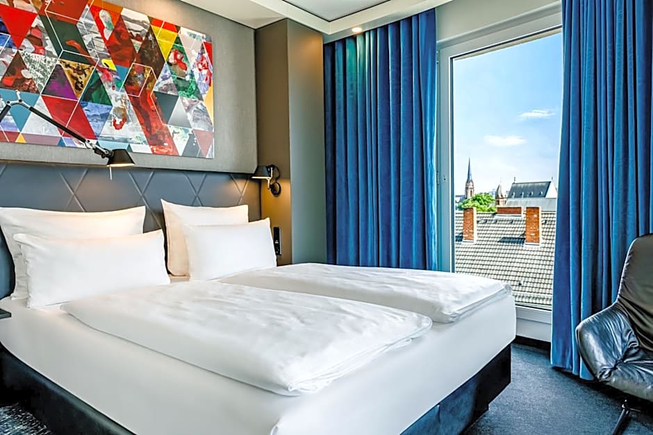 Motel One Frankfurt-Römer