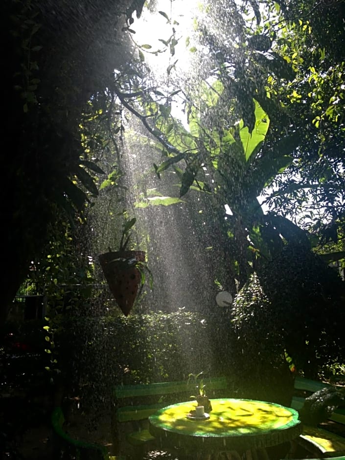 Baan Bua Guest House