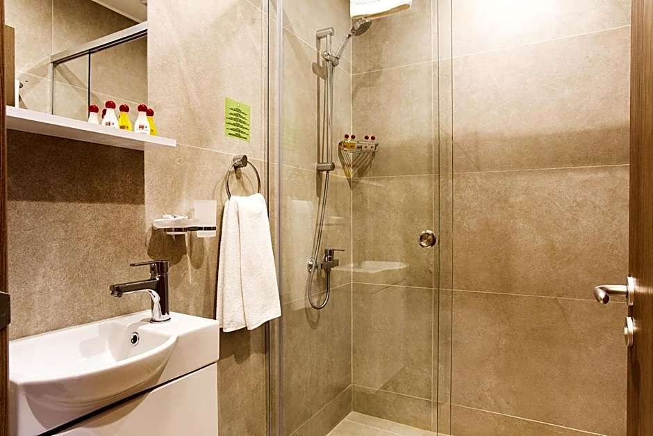 Sofia Place Hotel by HMG