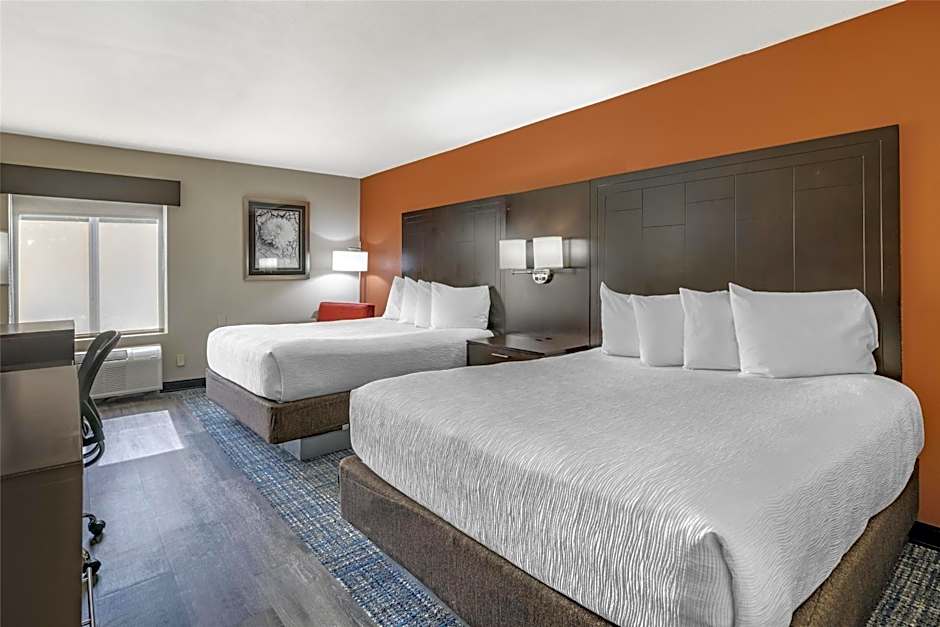 Best Western Plus Lee's Summit Hotel & Suites