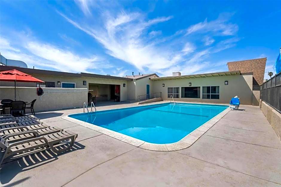 Best Western Desert Villa Inn