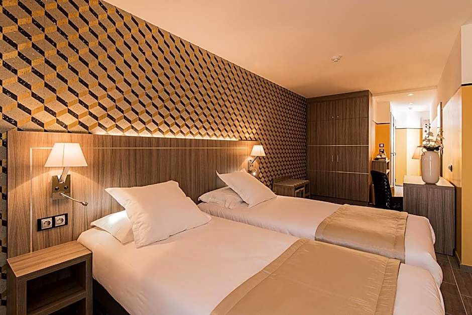 Unique Hôtel Résidence & Spa