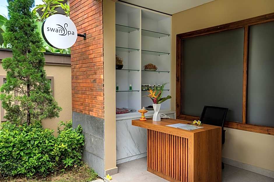 The Grand Villandra Resort Lovina