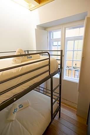Bed in 6-Bed Mixed Dormitory Room