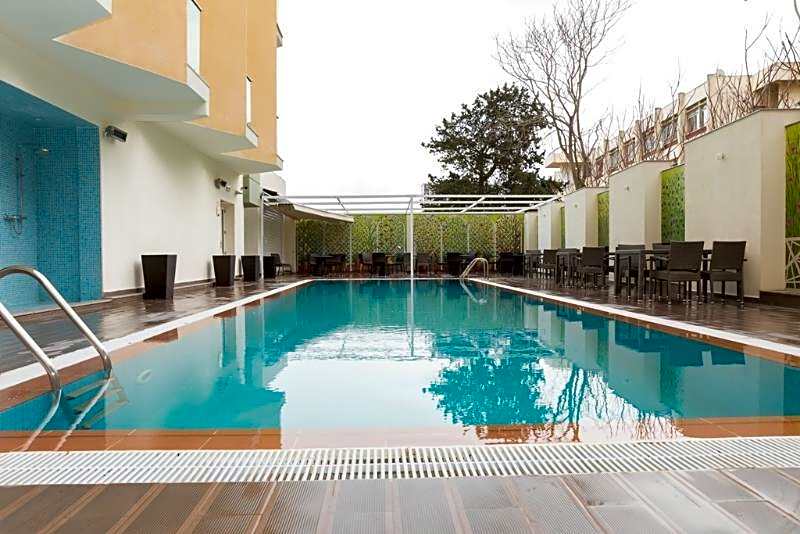 New Day Hotel
