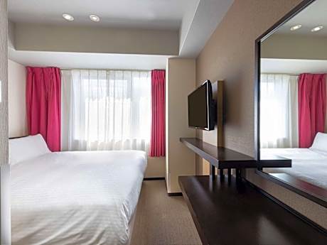 Standard Double Room - Non-Smoking