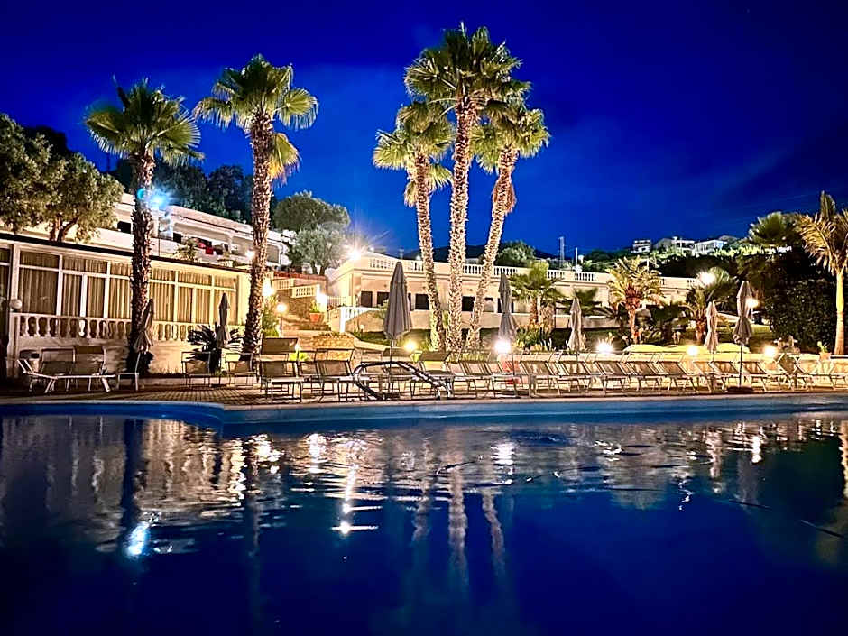 Hotel Diamond Residence