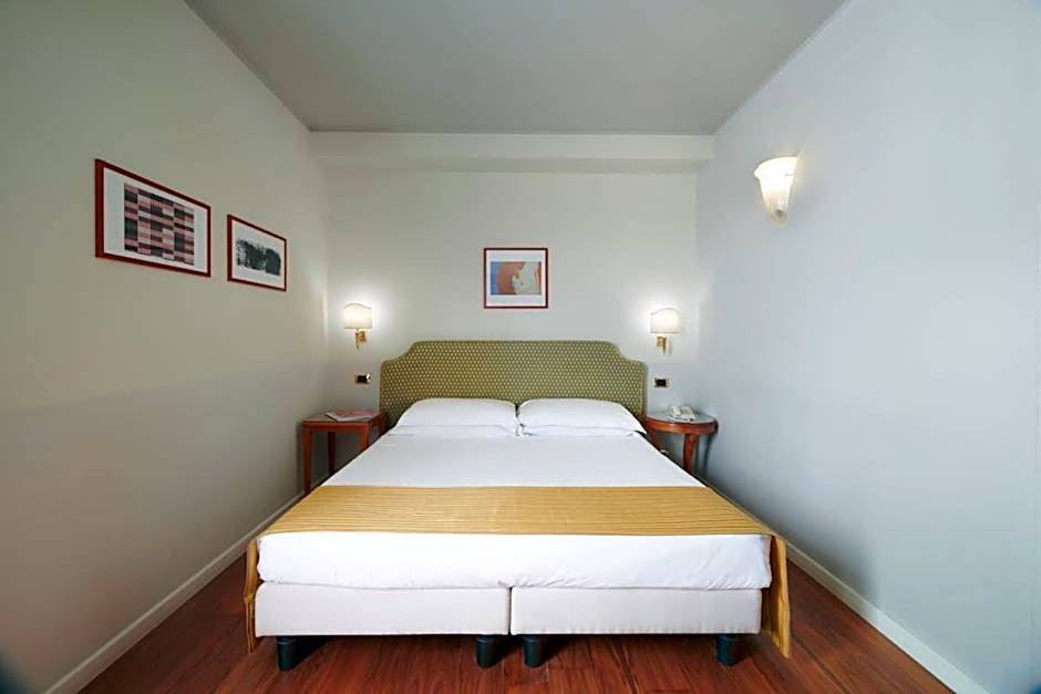 Plaza Hotel