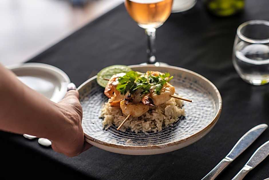 Hospitality Inn Esperance SureStay Collection by Best Western