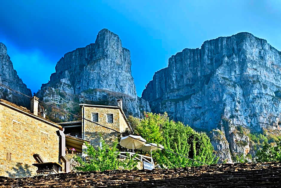 Mikro Papigo 1700 Hotel & Spa