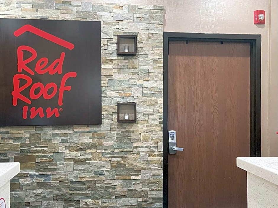 Red Roof Inn Pittsburgh - McKnight Rd