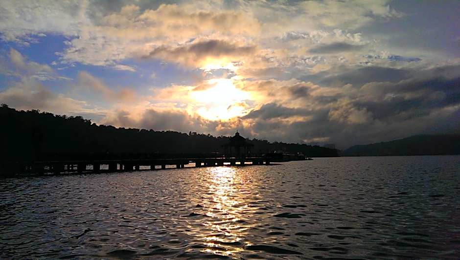 perBed Hostel - Sun Moon Lake