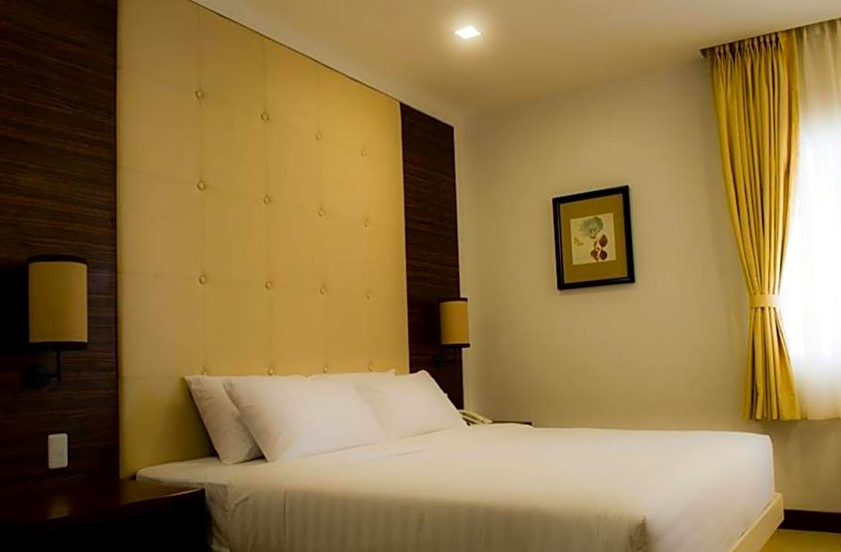 Photo 1 of 2 of Junior Suite