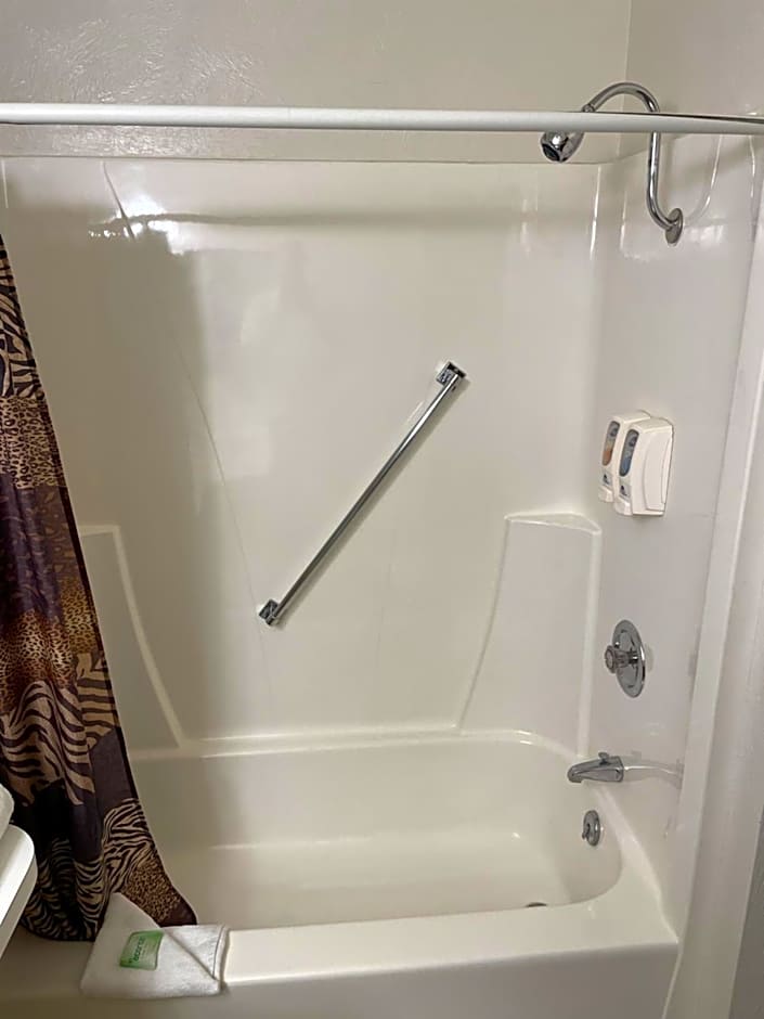 Americas Best Value Inn Polson