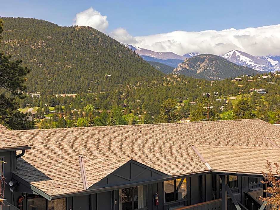 Trailborn Rocky Mountains Outpost