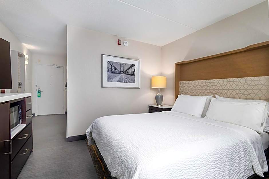 Holiday Inn Weirton-Steubenville Area By IHG