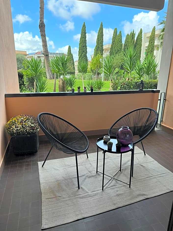 Aurelia Green Suite
